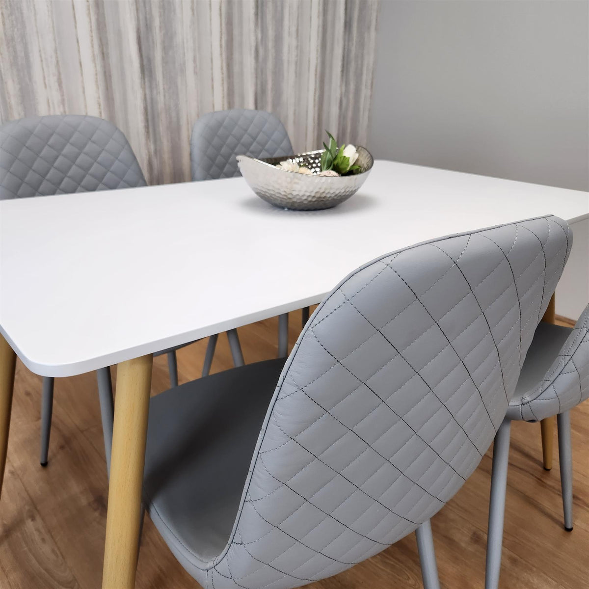 Wooden Dining Table with 4 Grey Gem Patterned Chairs White Table with Grey Chairs