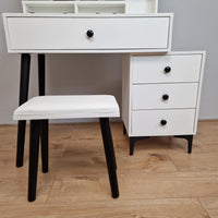 Dressing Table with Mirror and Stool Makeup Vanity LED Mirror Lights Hollywood Table