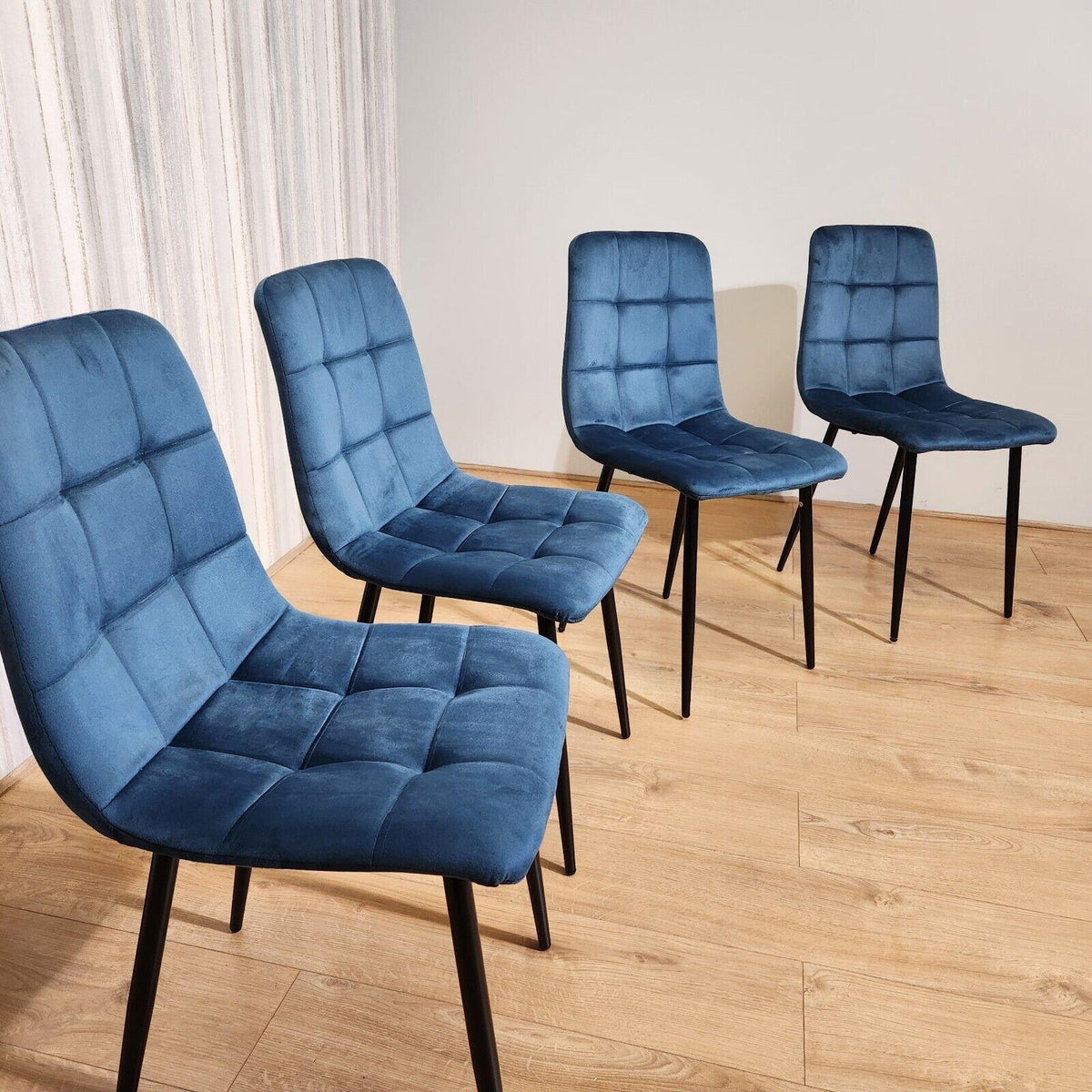 Dining Chairs Set of 4 Blue Velvet Kitchen Chairs