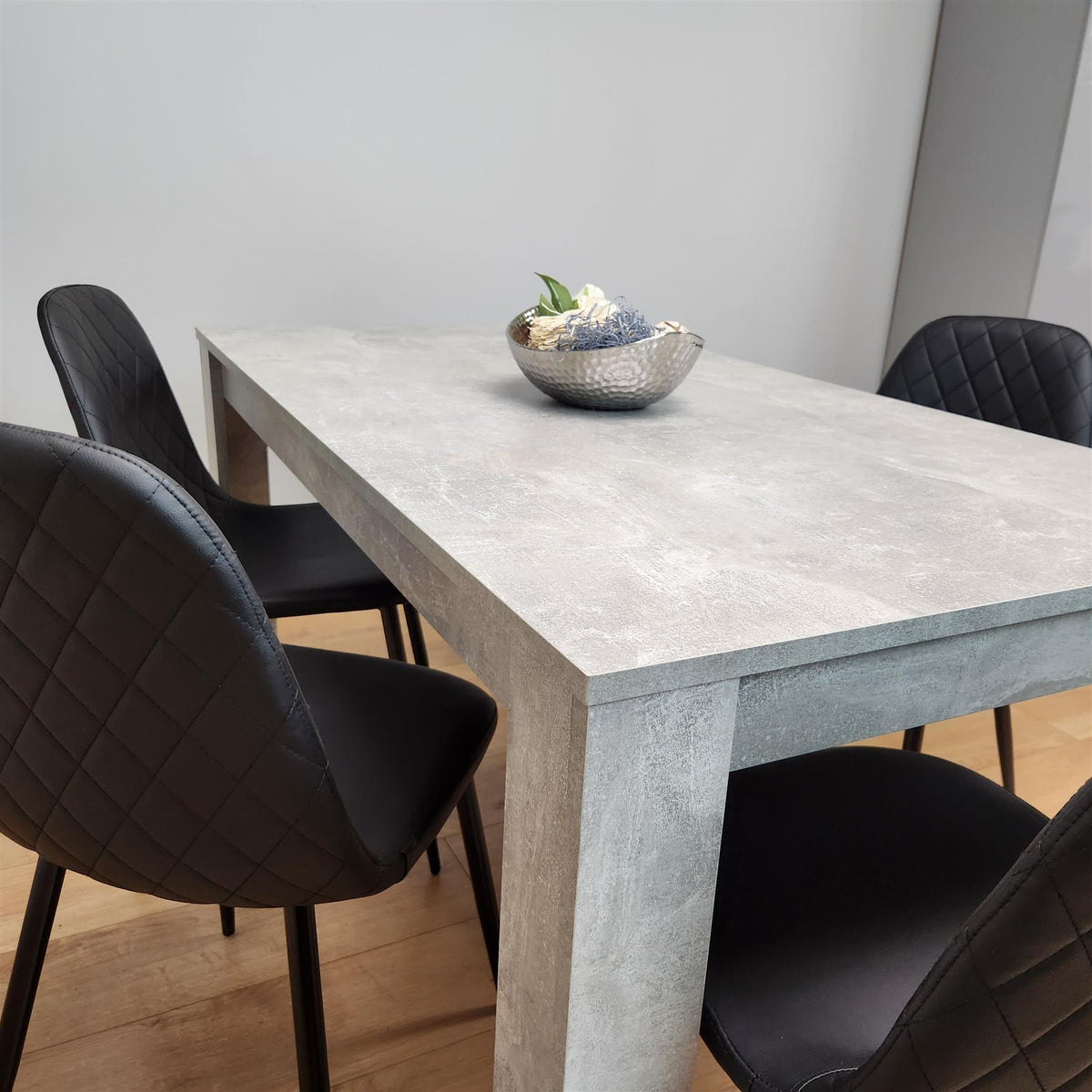 Dining Table and 4 Chairs stone grey Effect Table with 4 Black Gem Patterned Chairs