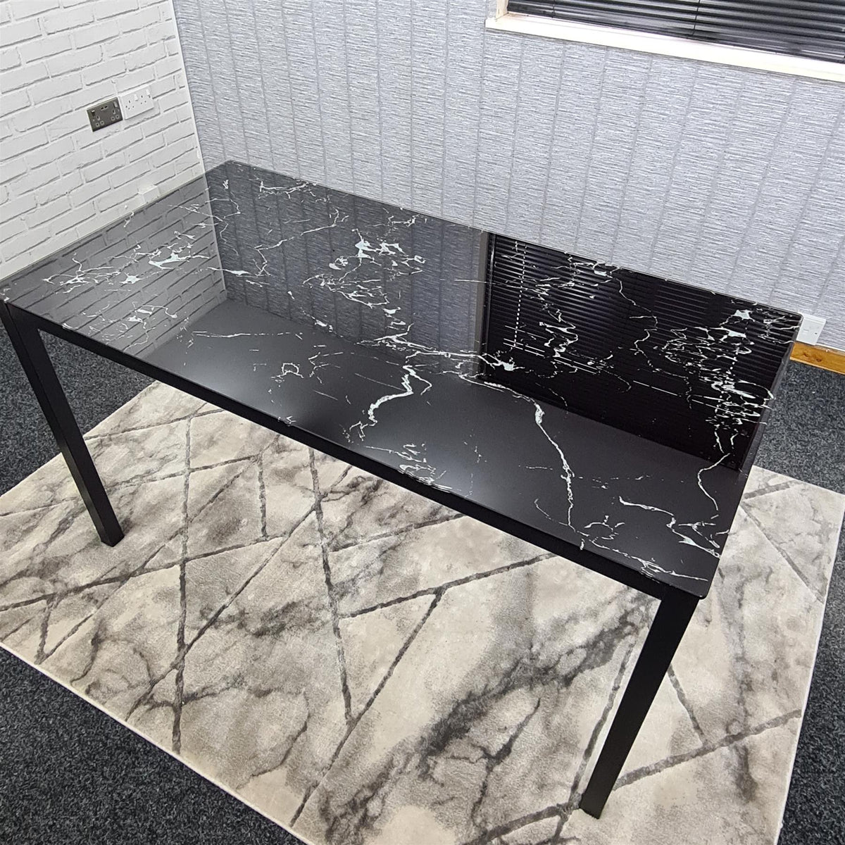 Dining Table Black Glass Kitchen Place for 4 Seats, Dining Table Only (Black H 75 x L 120 x W 70 cm)