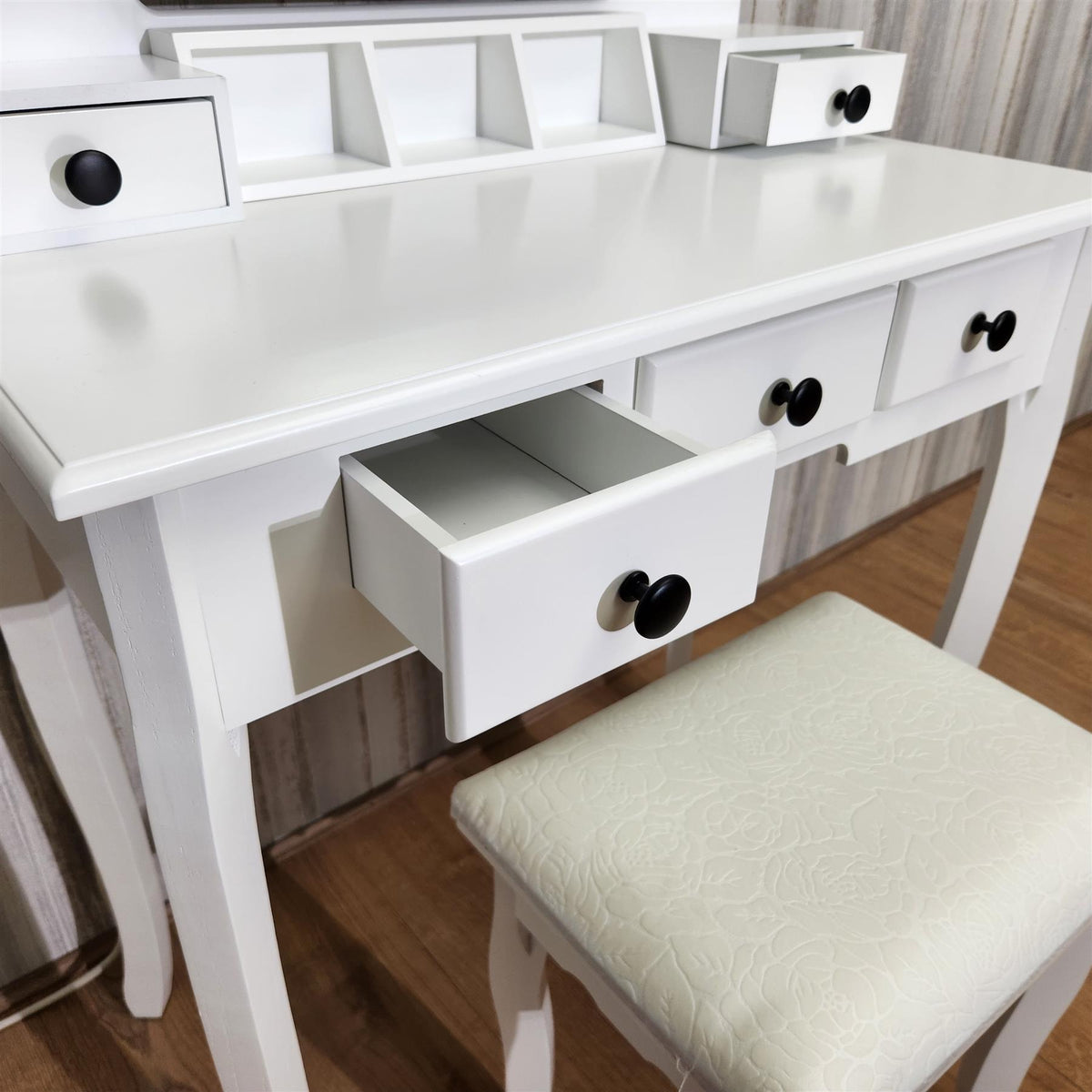 Dressing Table with Mirror and Stool Makeup Vanity LED Bulbs Mirror Hollywood Table